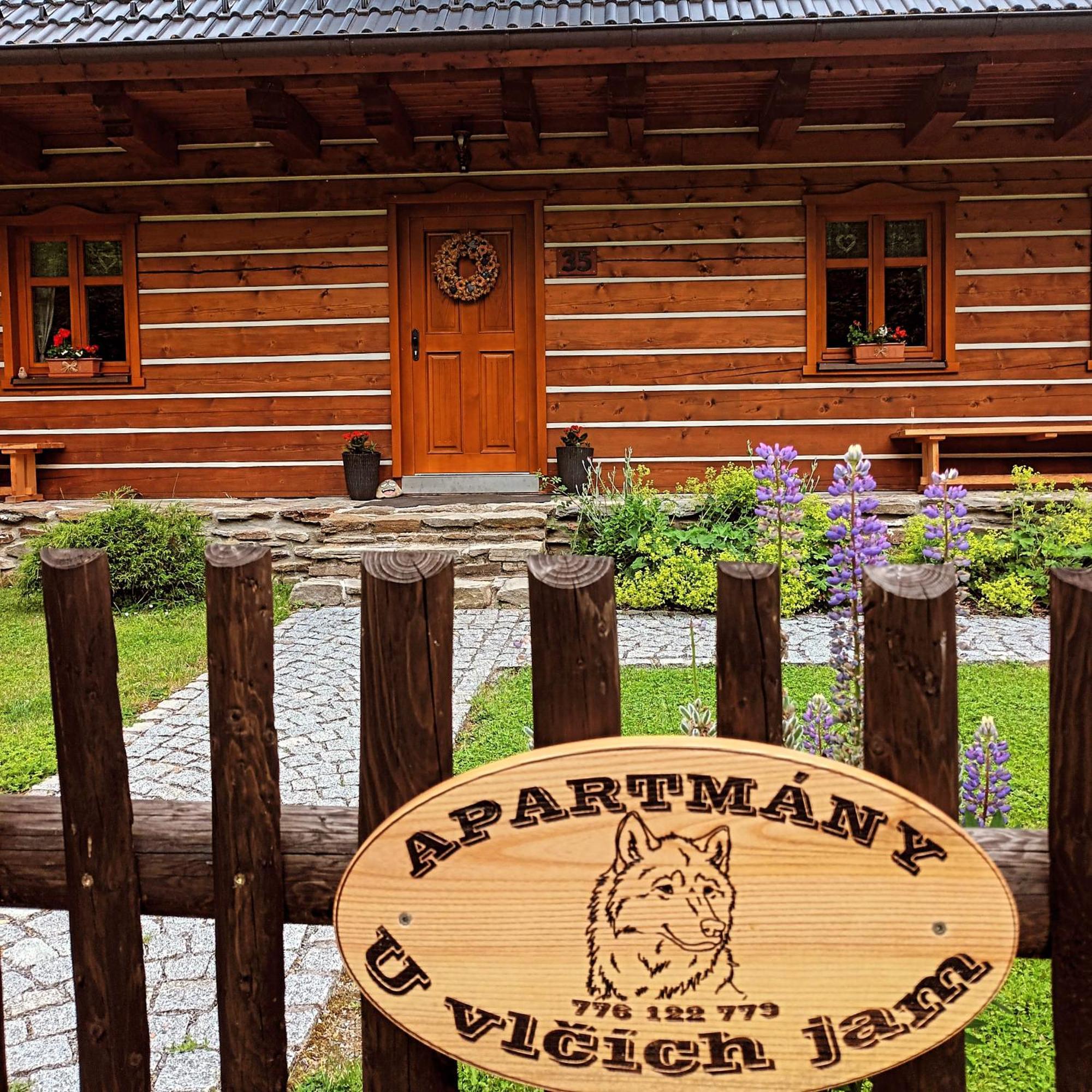 Apartmany U Vlcich Jam Petrowitz Εξωτερικό φωτογραφία